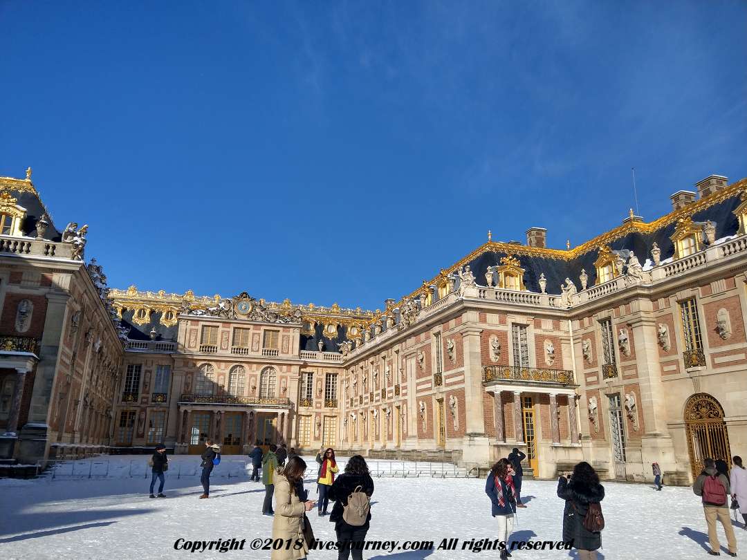 Versailles